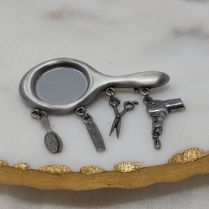Silver Hairdresser's Charm Brooch